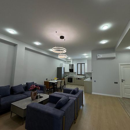 Hotel Gs Premium Erevan Esterno foto