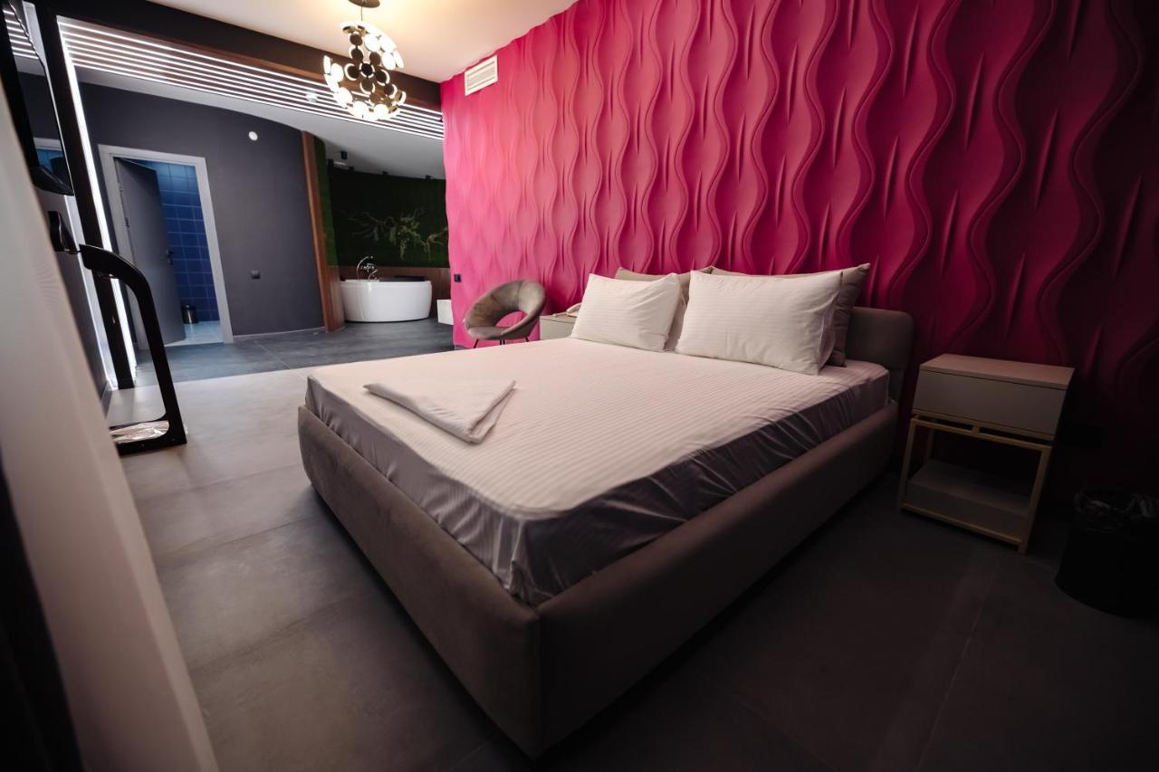 Hotel Gs Premium Erevan Esterno foto