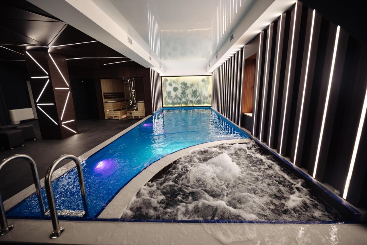 Hotel Gs Premium Erevan Esterno foto