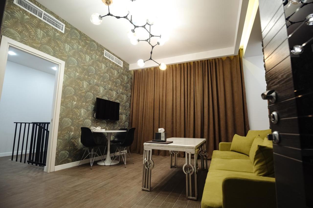Hotel Gs Premium Erevan Esterno foto
