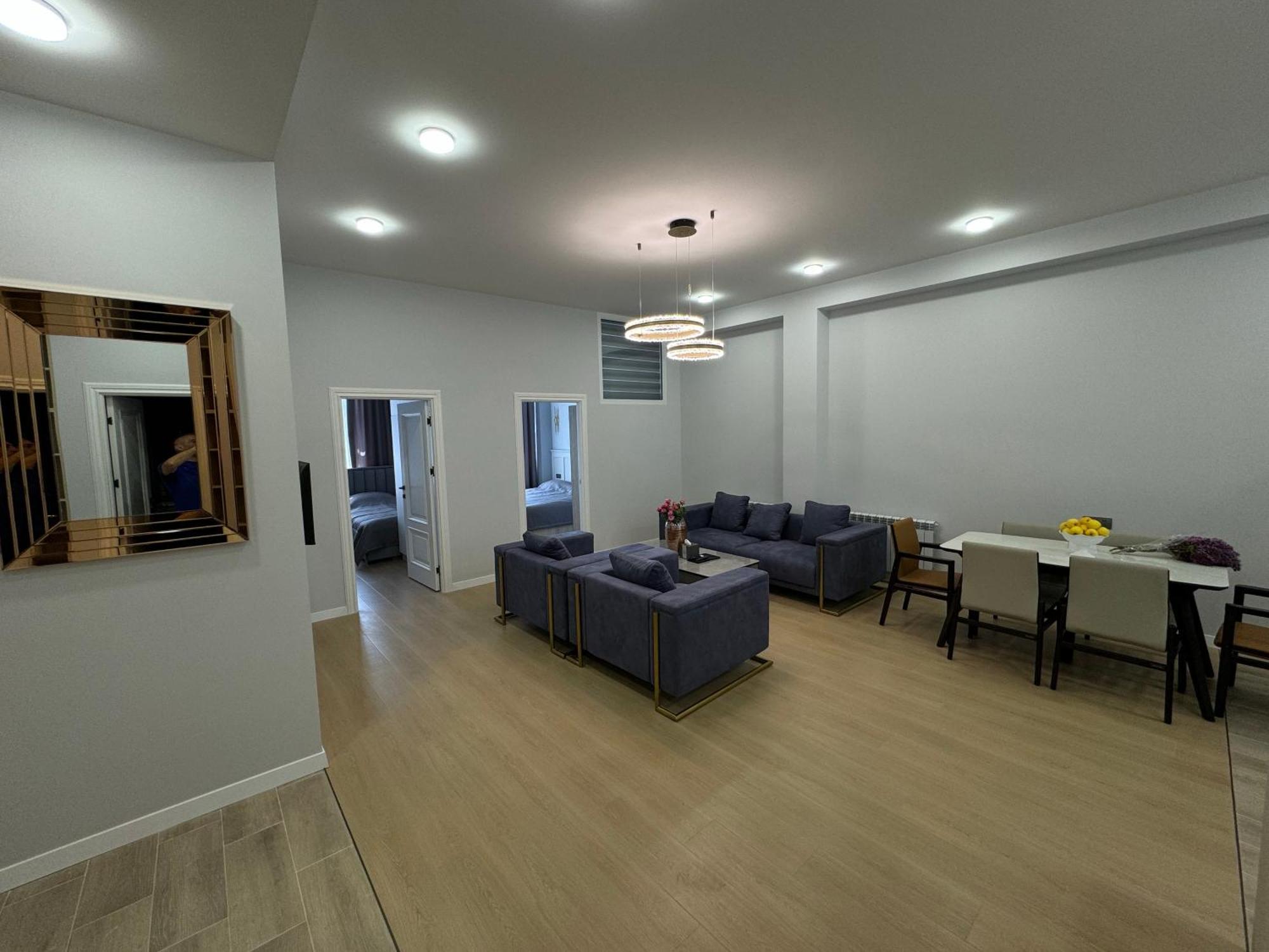 Hotel Gs Premium Erevan Esterno foto