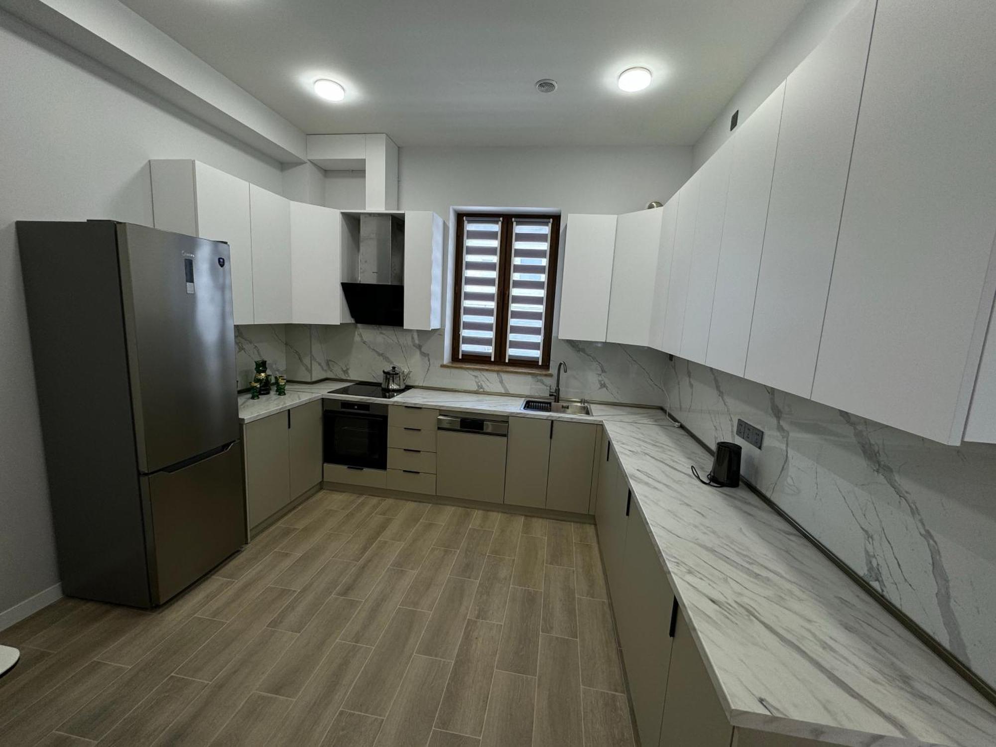 Hotel Gs Premium Erevan Esterno foto