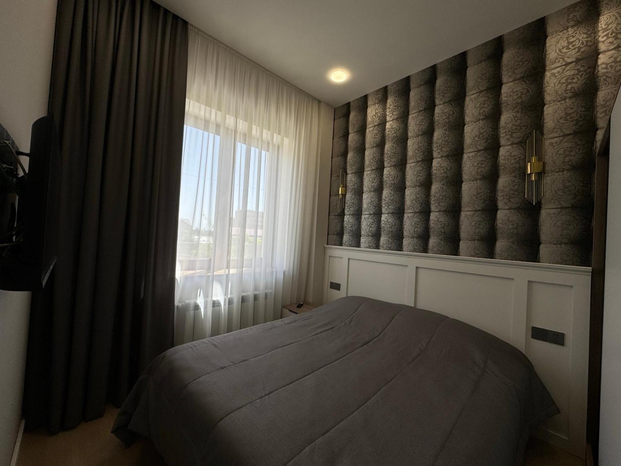 Hotel Gs Premium Erevan Esterno foto